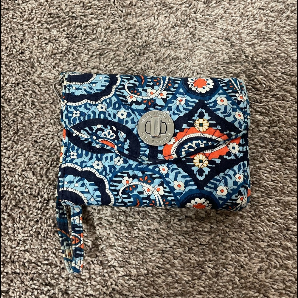 Vera Bradley wristlet